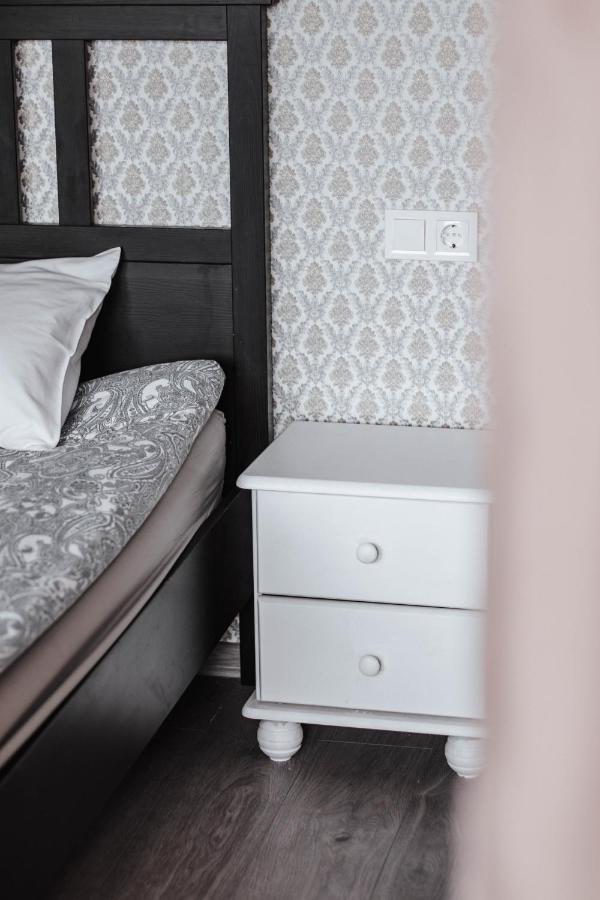 Rabbit Hotel Raiskums ภายนอก รูปภาพ
