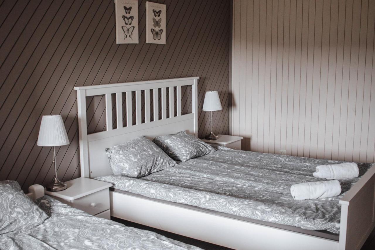 Rabbit Hotel Raiskums ภายนอก รูปภาพ