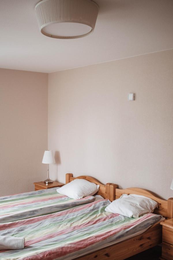 Rabbit Hotel Raiskums ภายนอก รูปภาพ