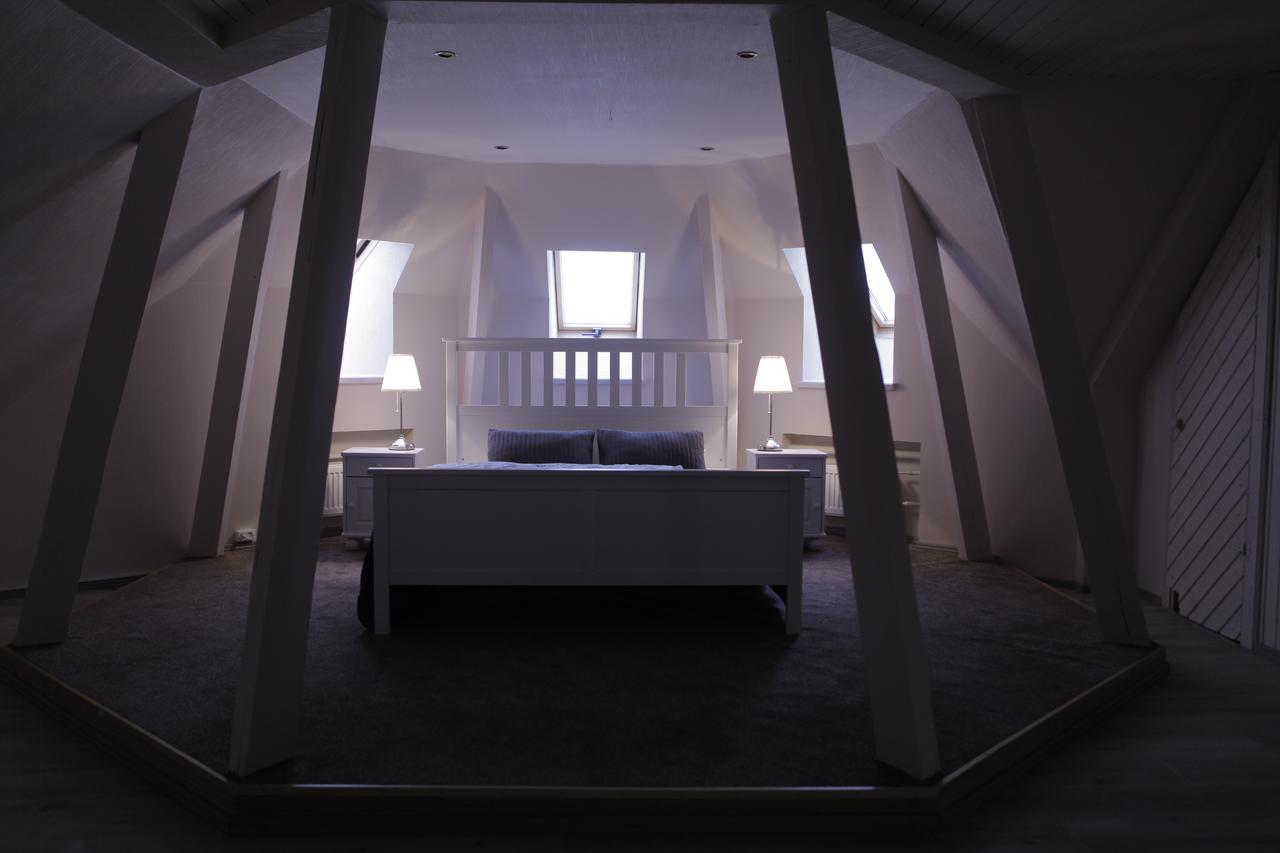 Rabbit Hotel Raiskums ภายนอก รูปภาพ